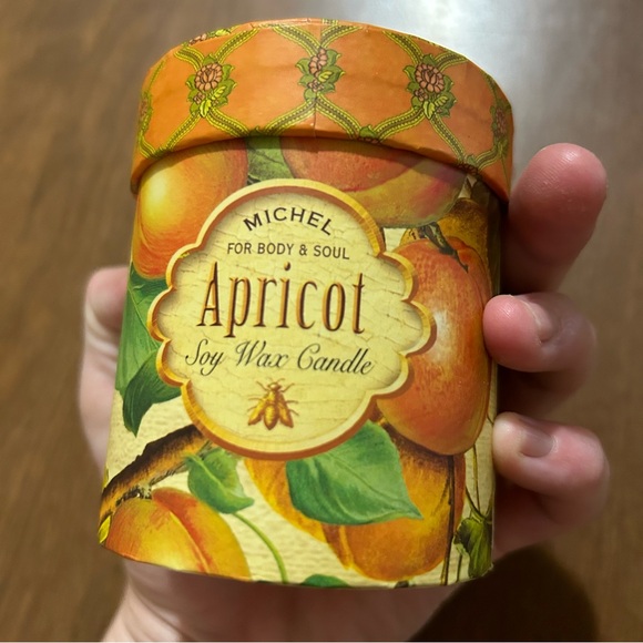 Soy Wax Candle NWT - Picture 1 of 3